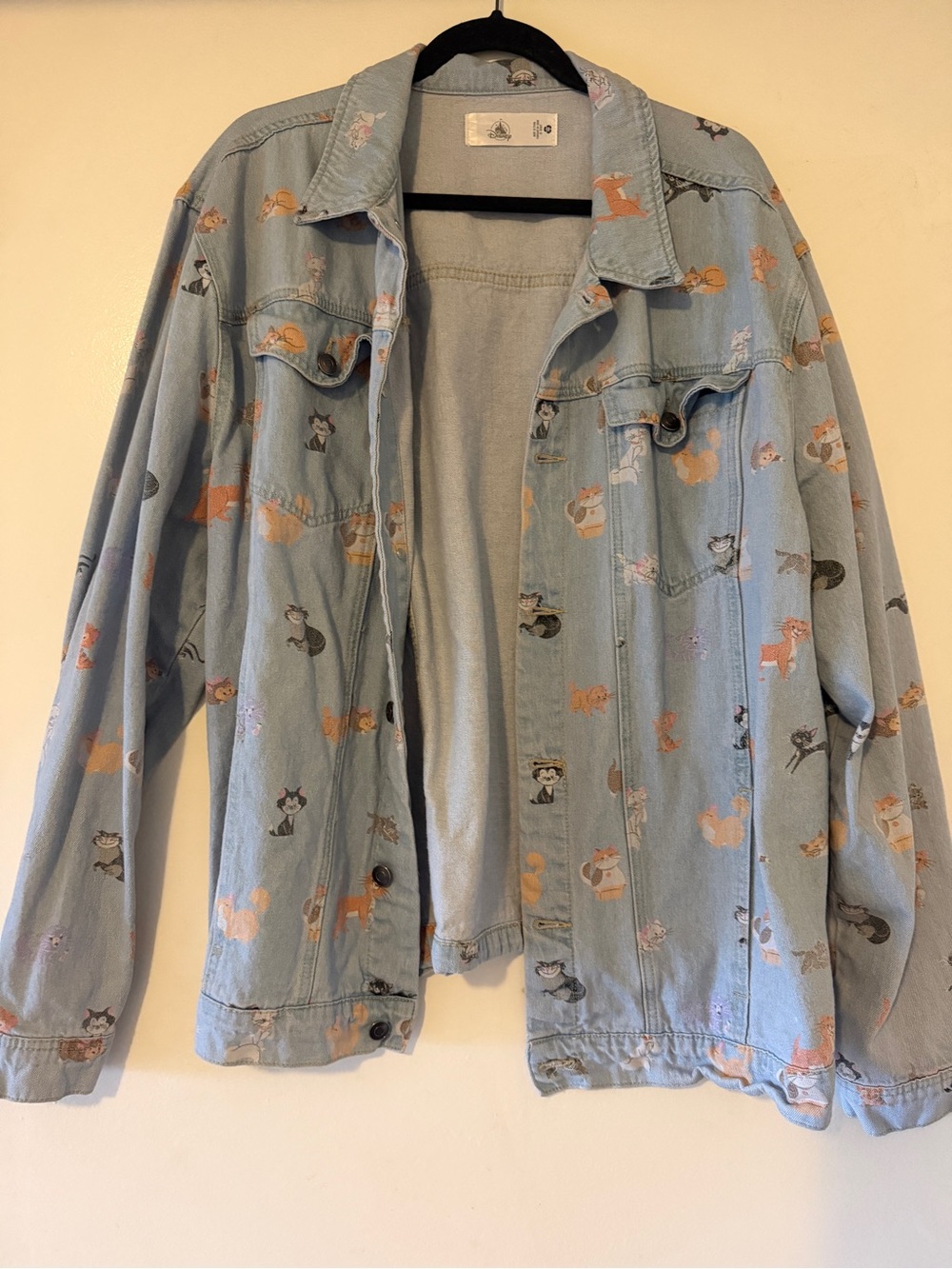 NWOT Rare Disney Cat jacket - Picture 1 of 5